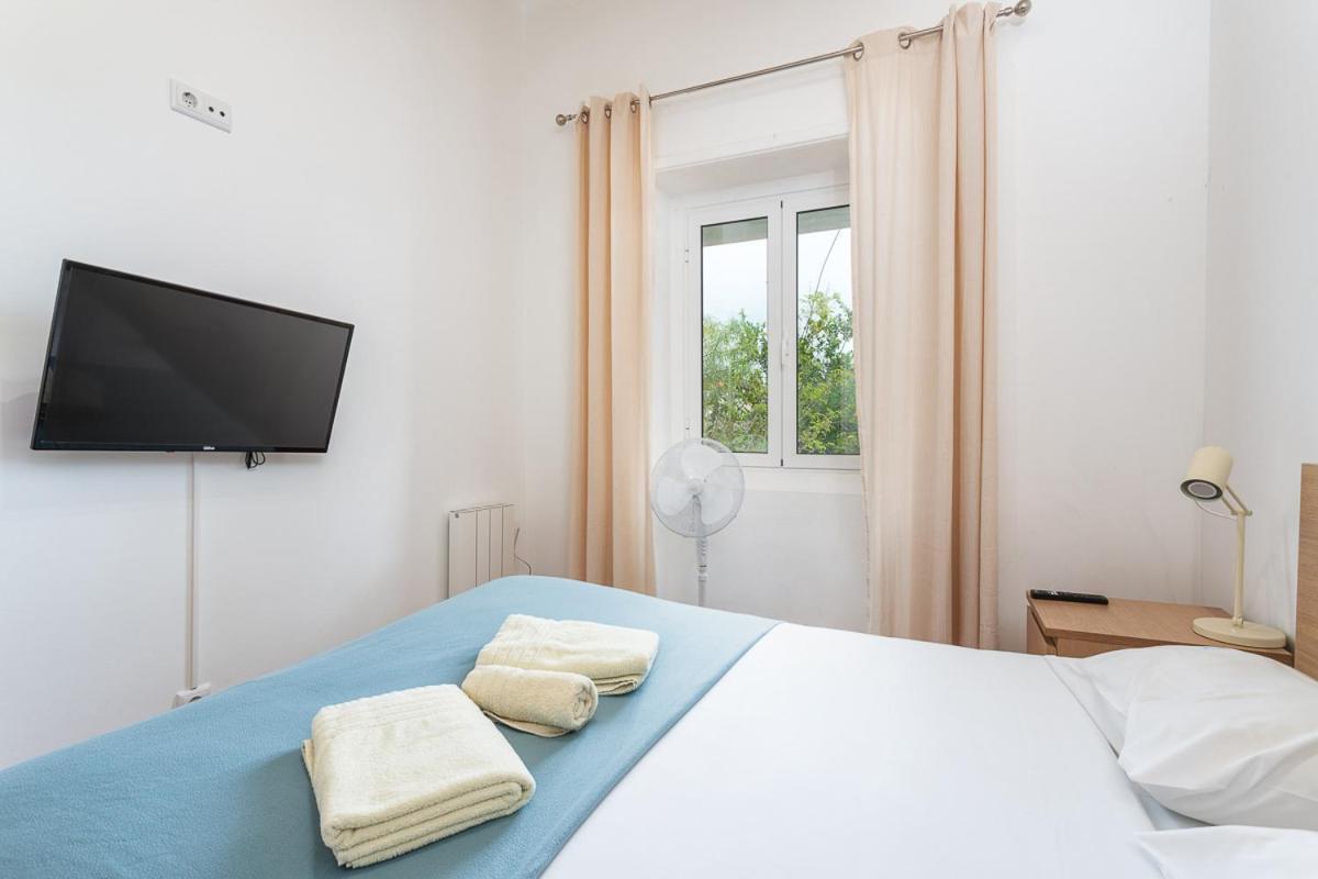 Blife Salinya Private Rooms At N125 Olhão Esterno foto